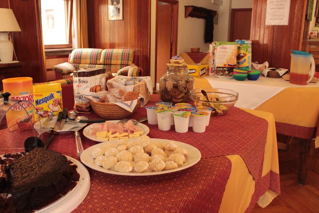 Hotel Biancaneve Sauze D'Oulx Ngoại thất bức ảnh